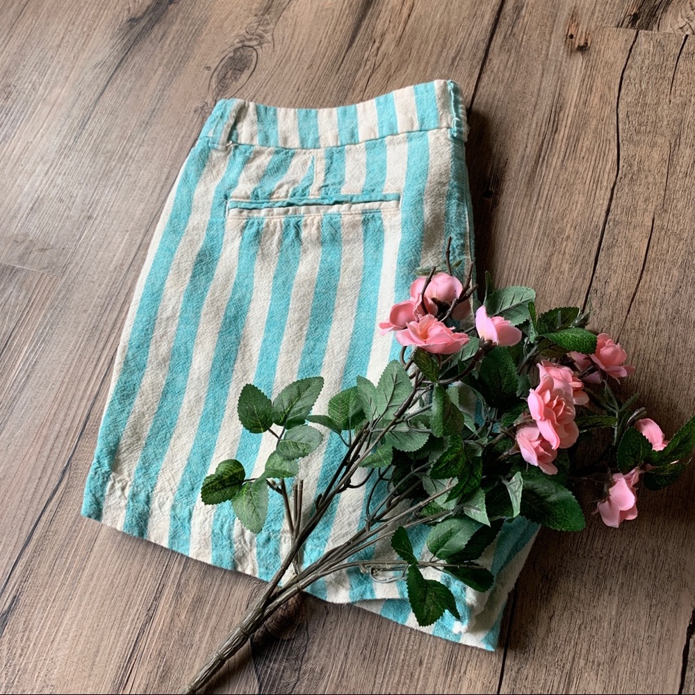 Old Navy | Everyday Striped Shorts - Picture 13 of 13